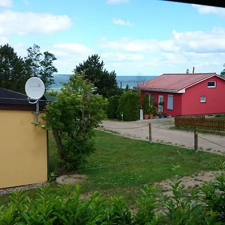 By The Baltic Sea With Parking 度假居