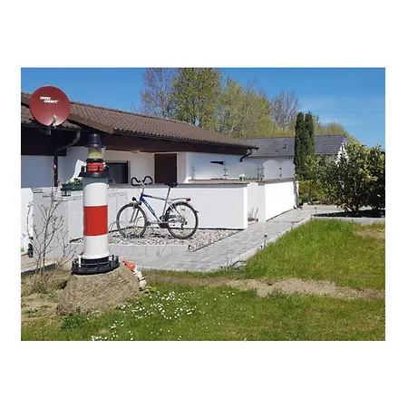 By The Baltic Sea With Parking 度假居