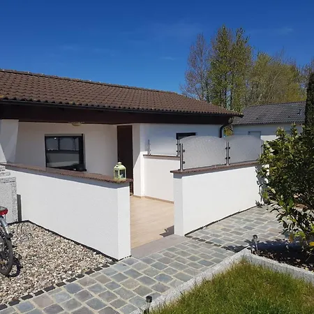 度假居 By The Baltic Sea With Parking Hohenkirchen (Nordwestmecklenburg)