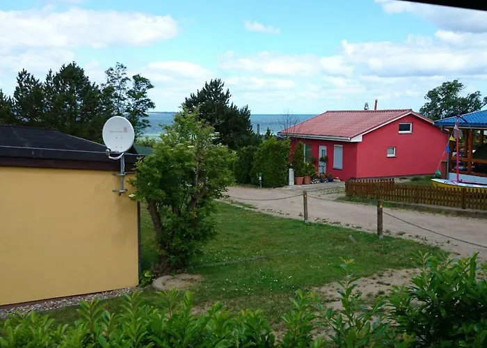 By The Baltic Sea With Parking Dom wakacyjny
